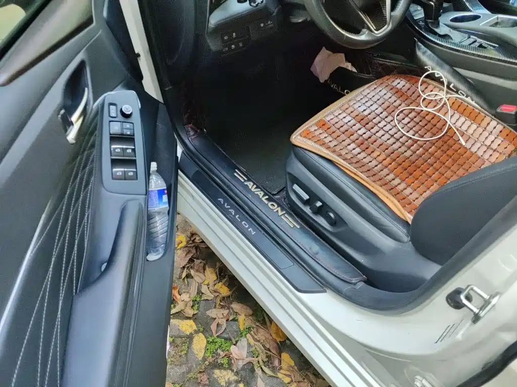 Toyota Avalon 2019 — фото 12