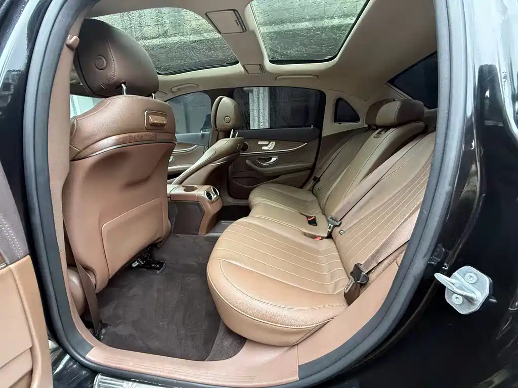 Mercedes-Benz E-Class 2019