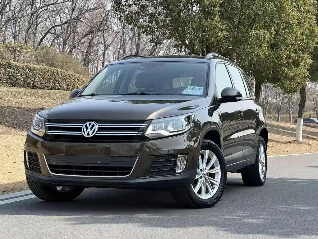 Volkswagen Tiguan 2018 — фото 1