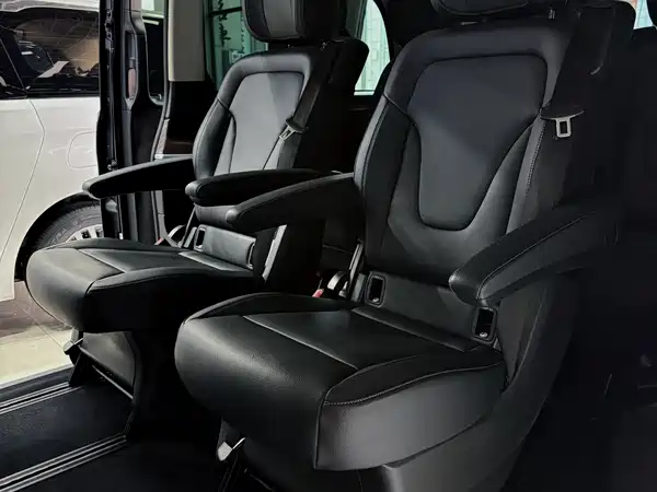 Mercedes-Benz V-Class 2022