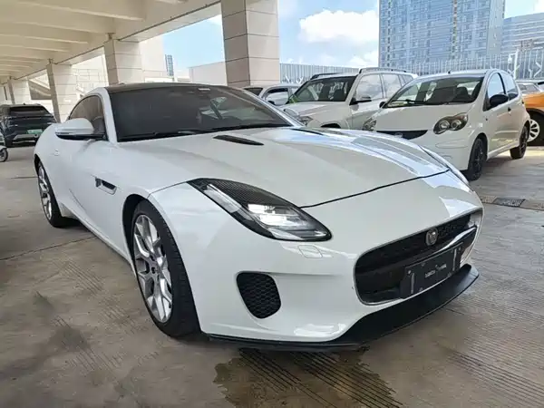 Jaguar F-TYPE 2019