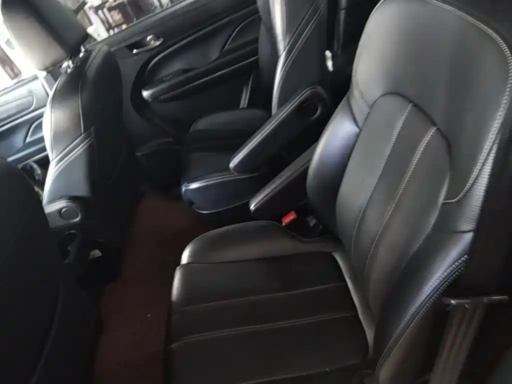 GAC Motor Trumpchi M6 2020 — фото 13