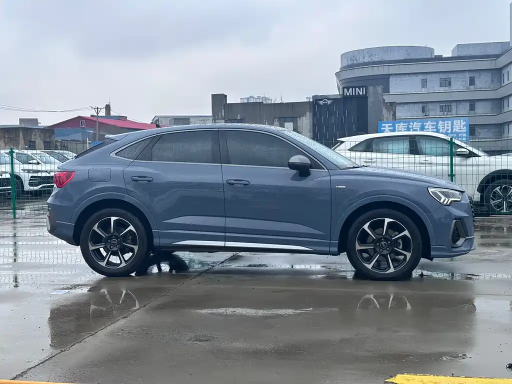 Audi Q3 Sportback 2022 — фото 5