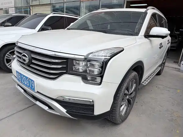 GAC Trumpchi GS8 2017