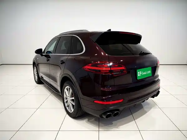 Porsche Cayenne 2016