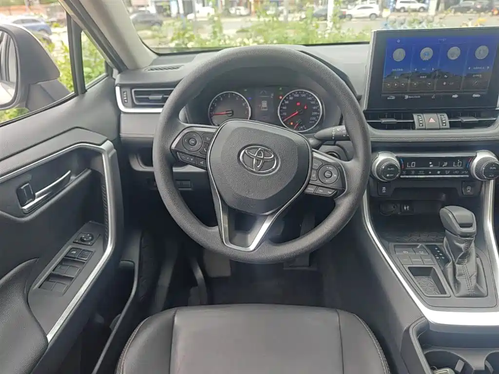 Toyota Wildlander 2020 — фото 11