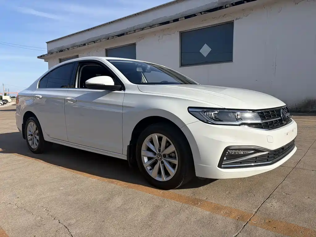 Volkswagen Bora 2022