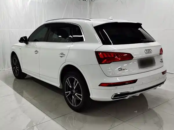 Audi Q5L 2019