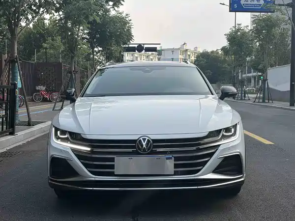 Volkswagen CC 2023