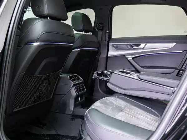 Audi A6L 2021