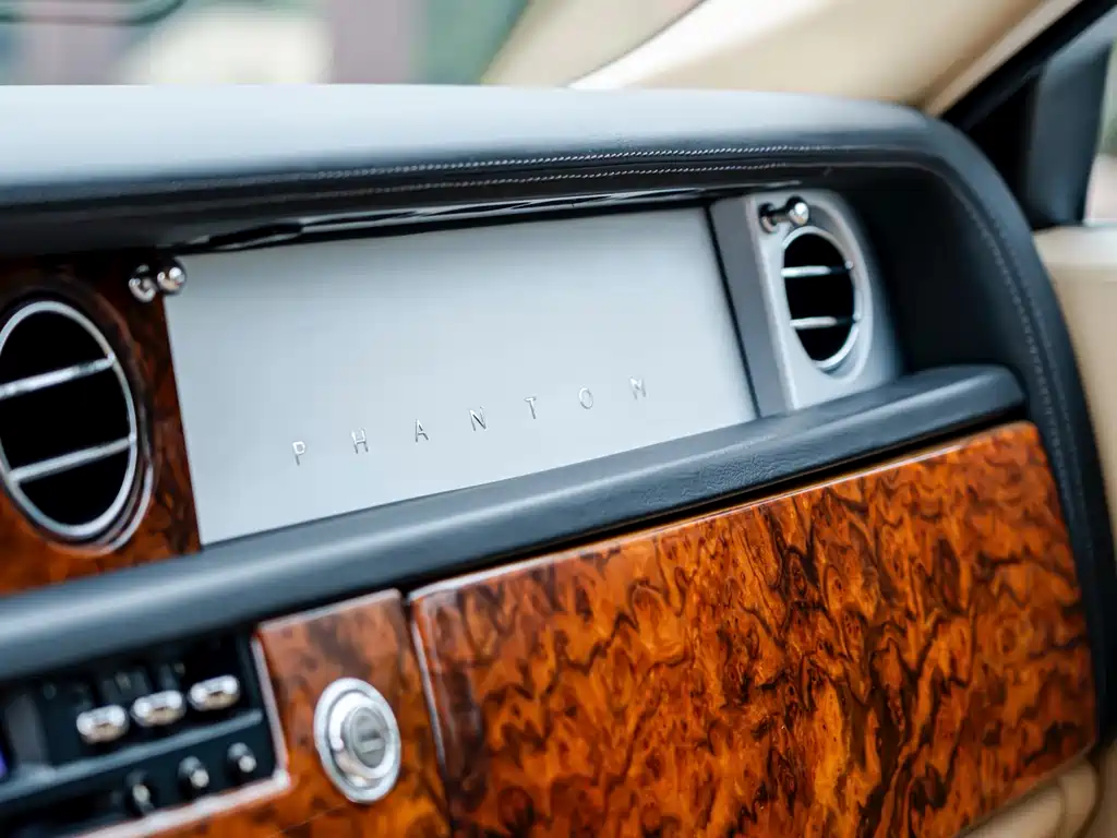 Rolls-Royce Phantom 2011 — фото 9