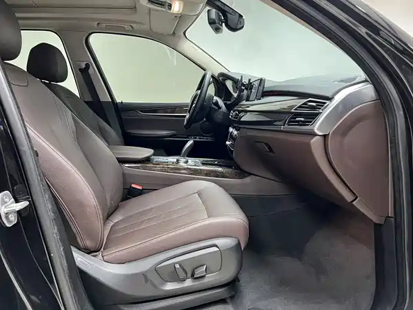 BMW X5 2016