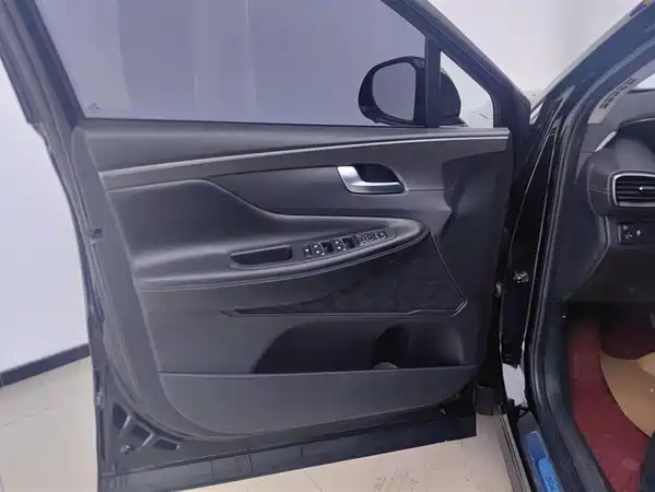 Hyundai Santa Fe 2022