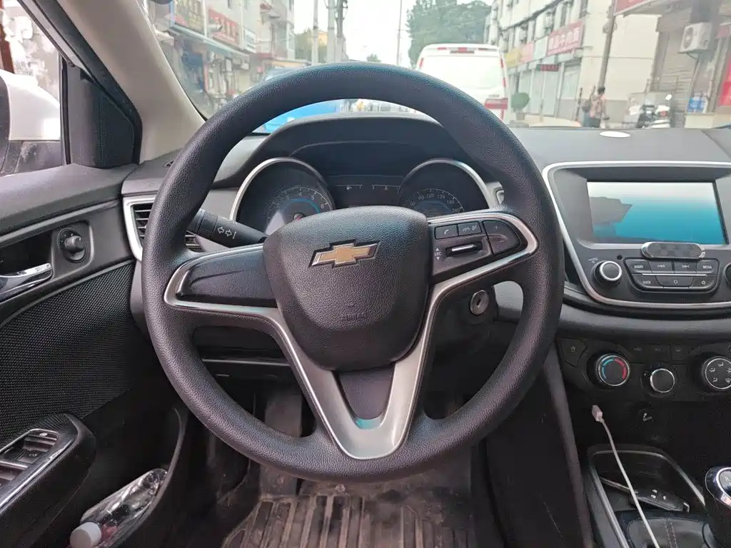 Chevrolet Cavalier 2018 — фото 11