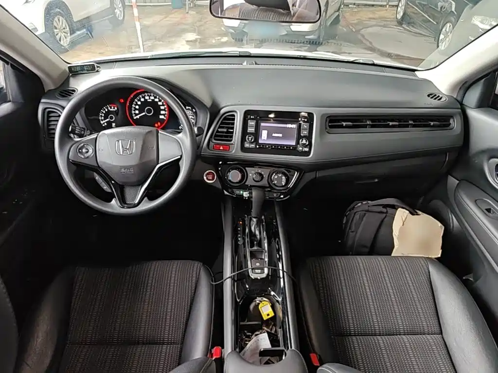Honda Vezel 2017 — фото 10