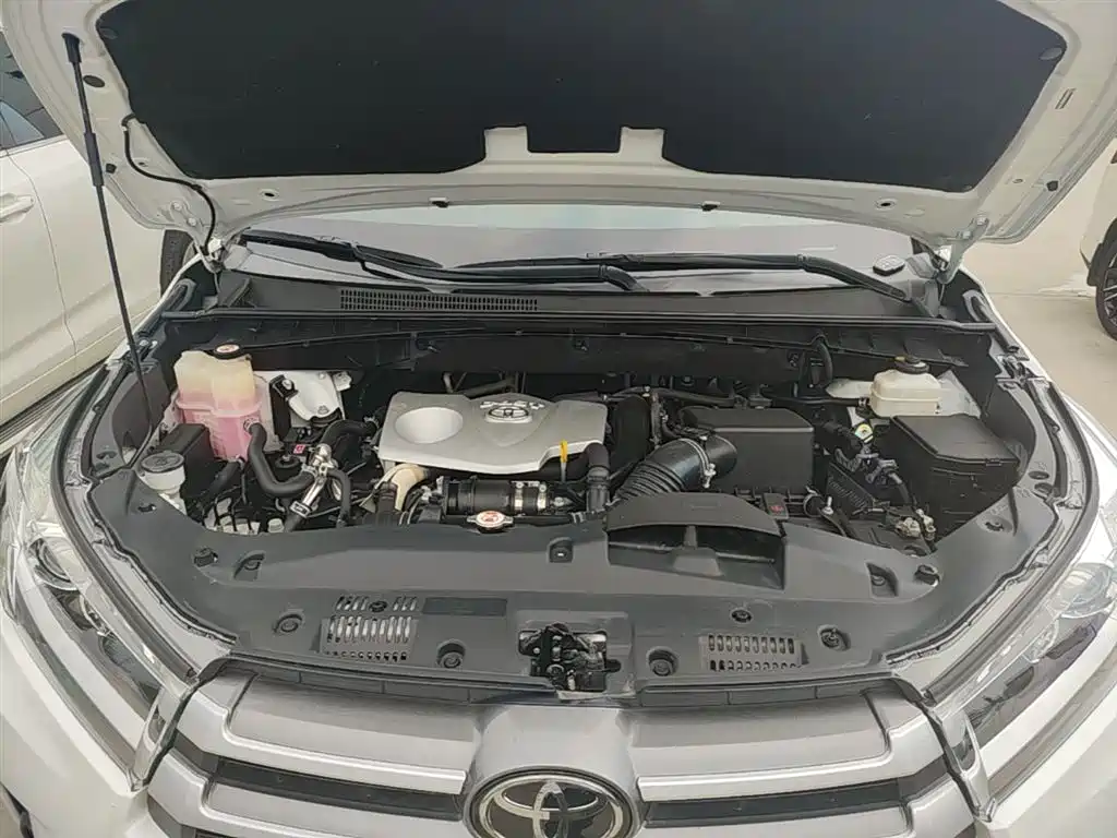 Toyota Highlander 2018 — фото 20