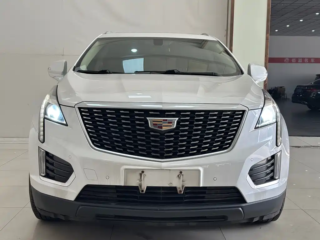 Cadillac XT5 2018 — фото 2