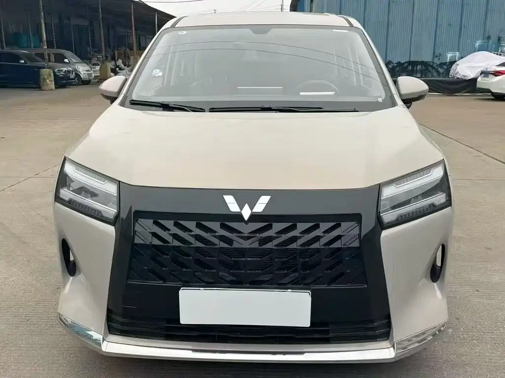 Wuling Starlight 730 EV 2025 — фото 2