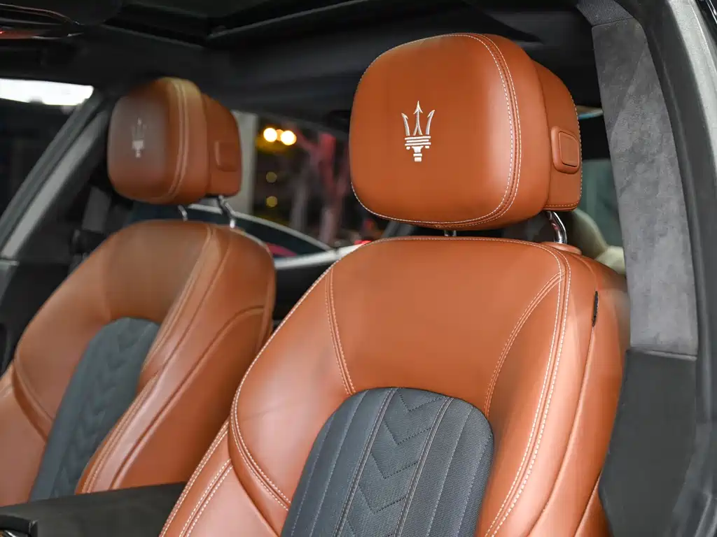 Maserati Ghibli 2018 — фото 14