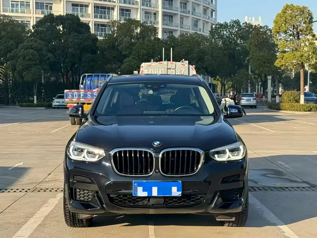 BMW X3 2021 — фото 2