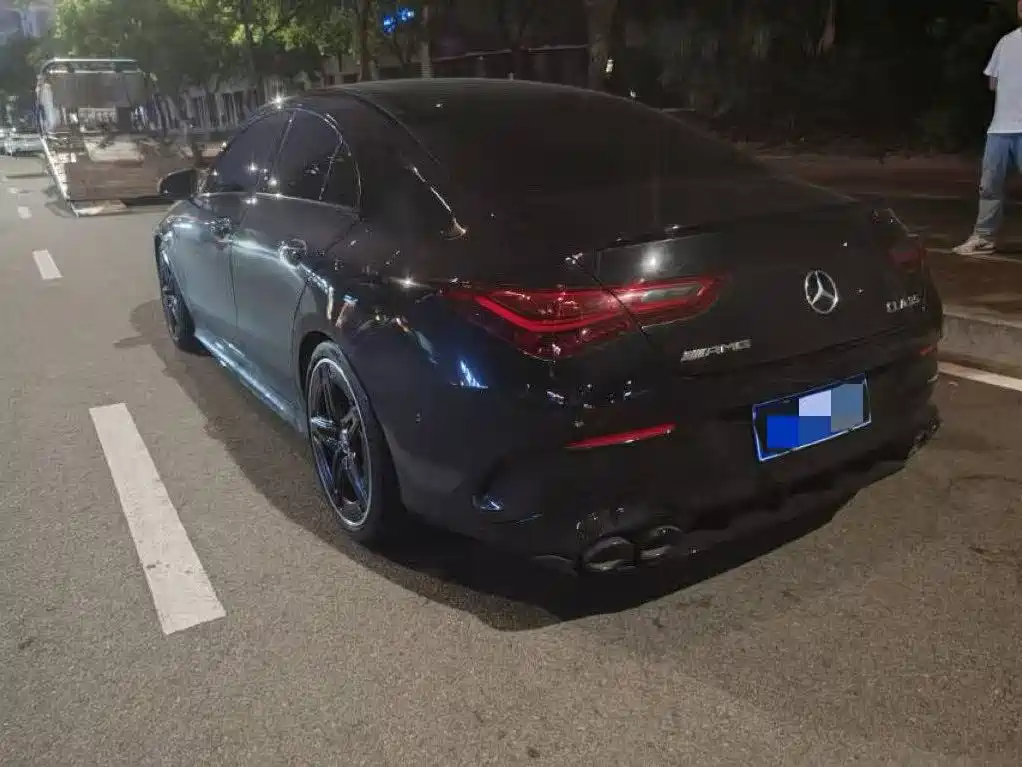 Mercedes-Benz CLA AMG 2024 — фото 4
