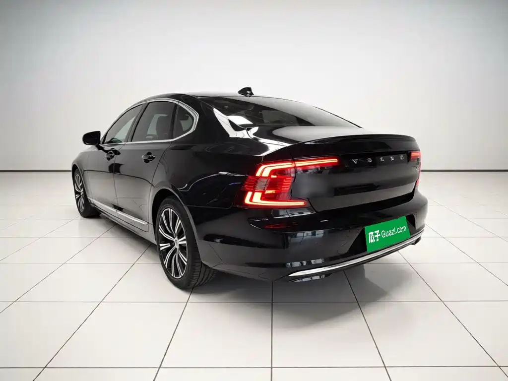 Volvo S90 2021 — фото 4