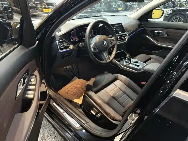 BMW 3 Series 2021