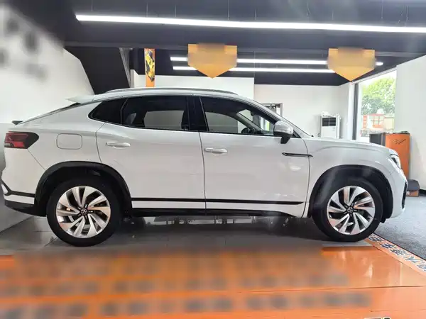 Volkswagen Tanyuex 2021