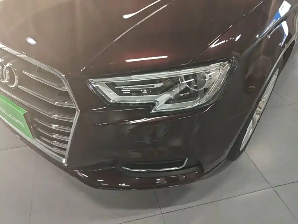 Audi A3 2019 — фото 24