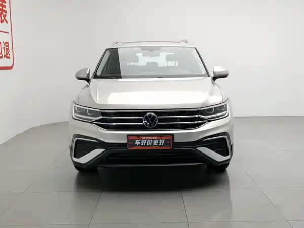 Volkswagen Tiguan L 2023