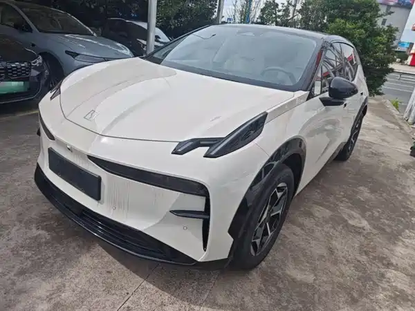Zeekr X 2024