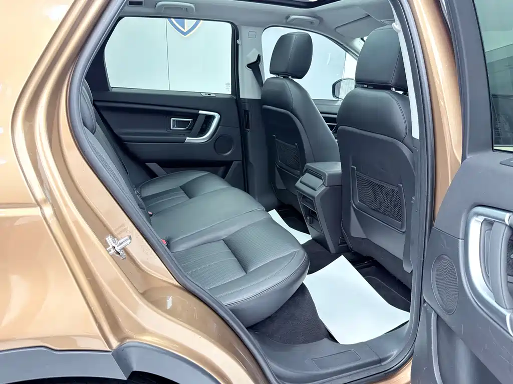 Land Rover Discovery Sport 2016 — фото 22