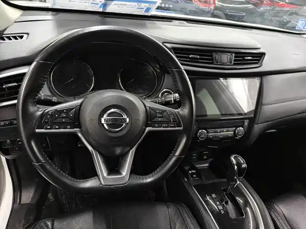 Nissan X-Trail 2021