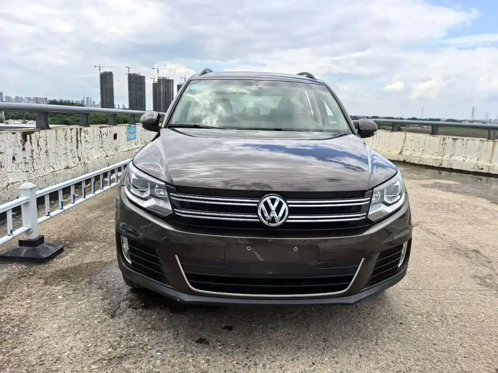 Volkswagen Tiguan 2014 — фото 9