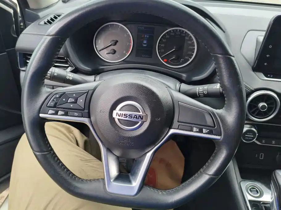 Nissan Sylphy 2022 — фото 15