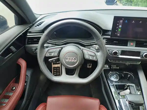 Audi A4L 2024