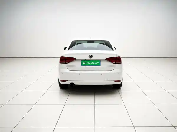 Volkswagen Lavida 2016