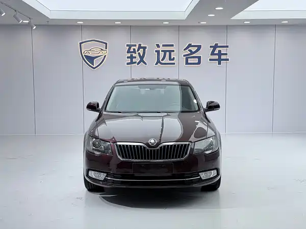 Skoda Superb 2016