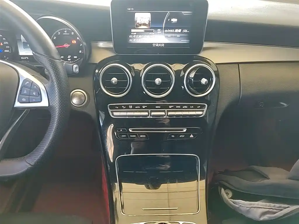 Mercedes-Benz C-Class 2017 — фото 13