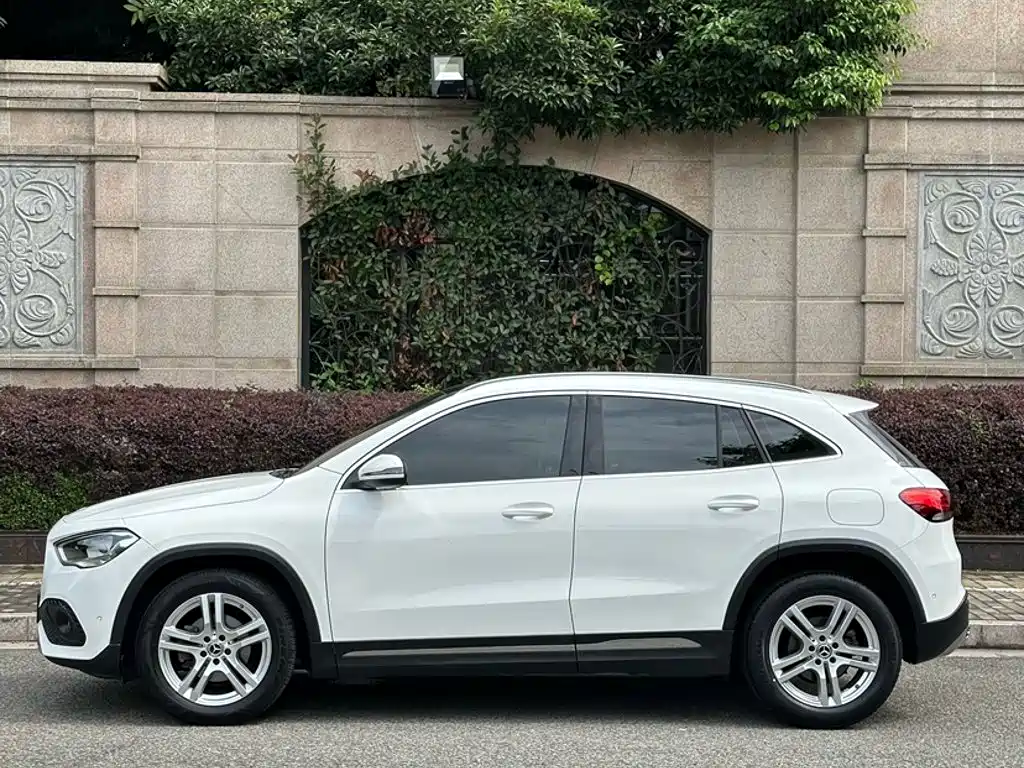 Mercedes-Benz GLA 2021 — фото 8