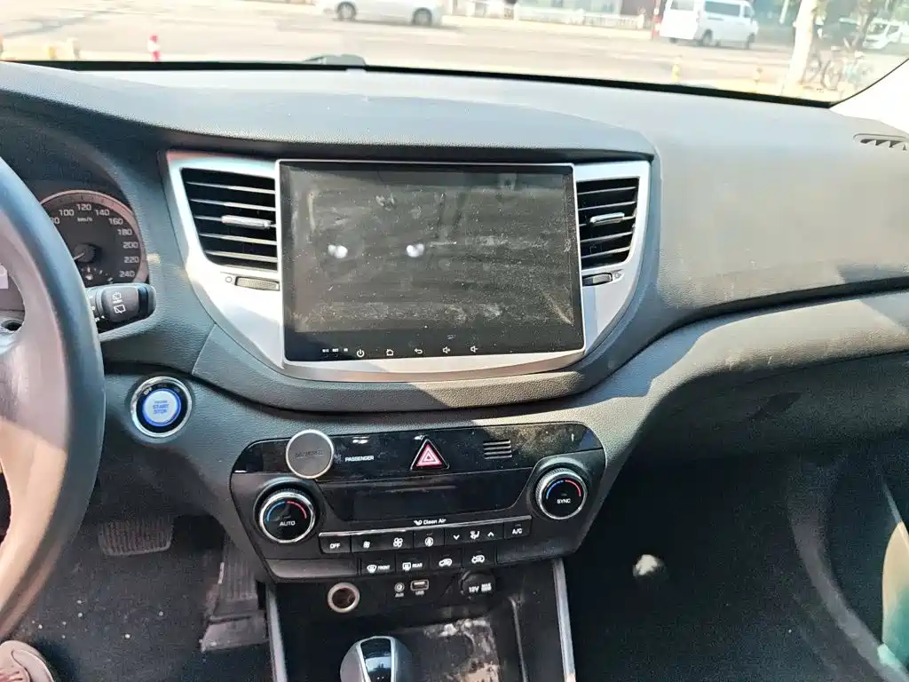 Hyundai Tucson 2016 — фото 9