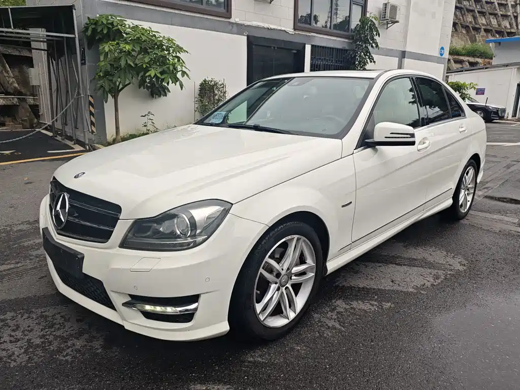 Mercedes-Benz C-Class 2014 — фото 1