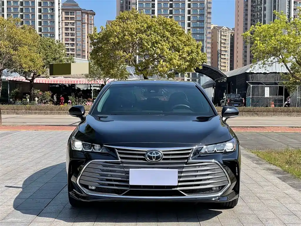 Toyota Avalon 2021 — фото 2