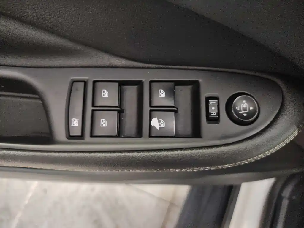 Buick Envision Plus 2018 — фото 9