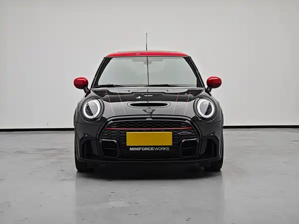 MINI JCW 2022