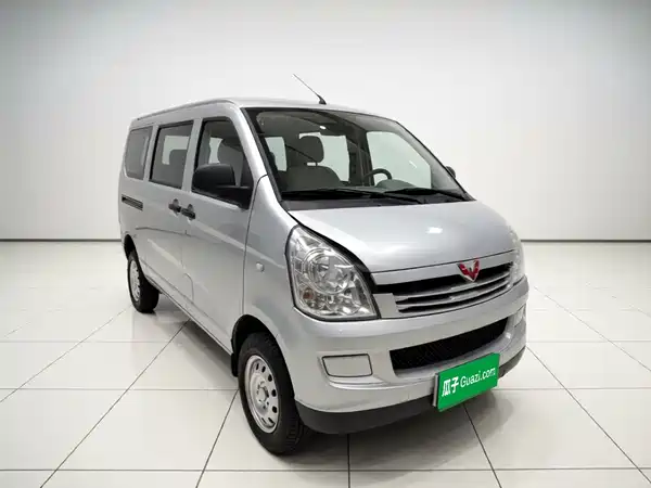 Wuling Rongguang 2017