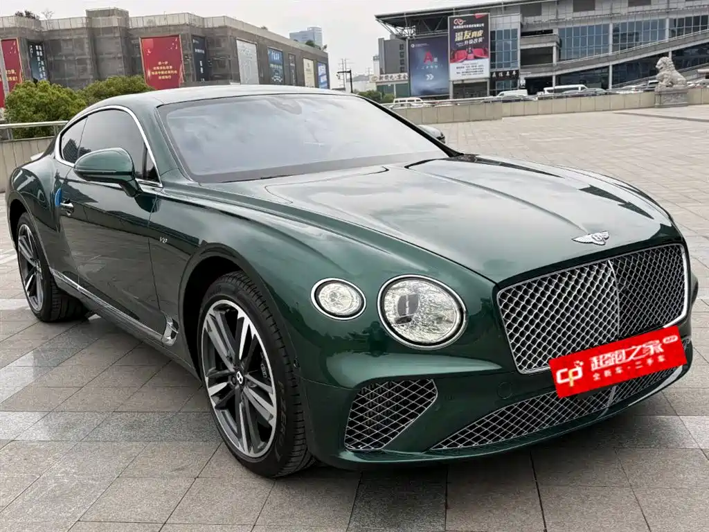 Bentley Continental 2022 — фото 3