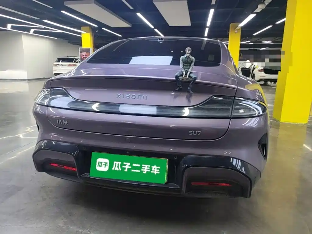 Xiaomi SU7 2025