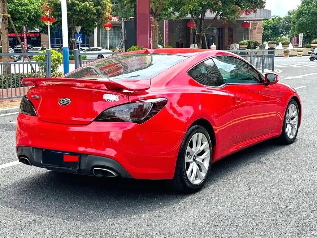 Hyundai Genesis Coupe 2014 — фото 7