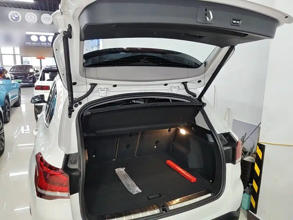 BMW X1 2021 — фото 19